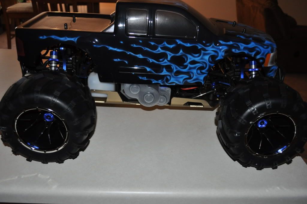 redcat 4x4 monster truck